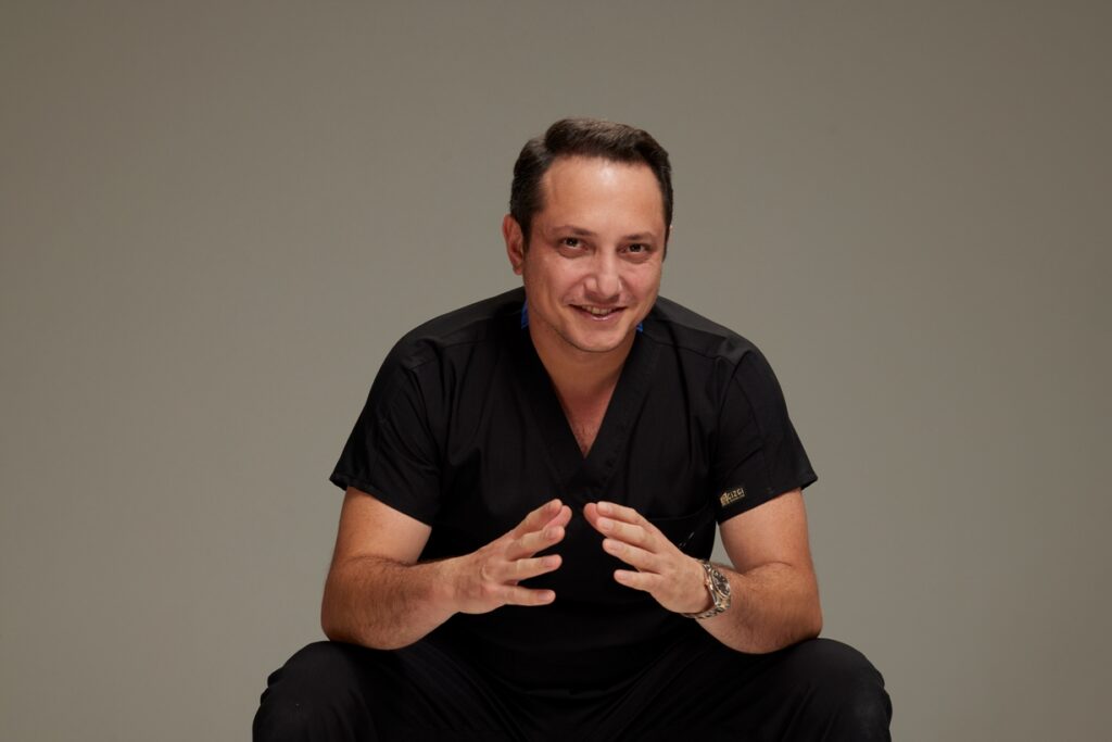 Op. Dr. Cahit Vural